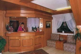 Hotel-Gasthof Rotes Ross Heroldsberg Exterior photo